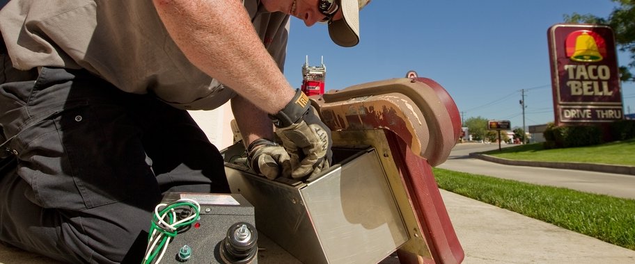Commercial Services Sign Repair Commercial Services Sign Repair
